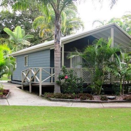Nrma Blue Dolphin Yamba Holiday Resort Extérieur photo