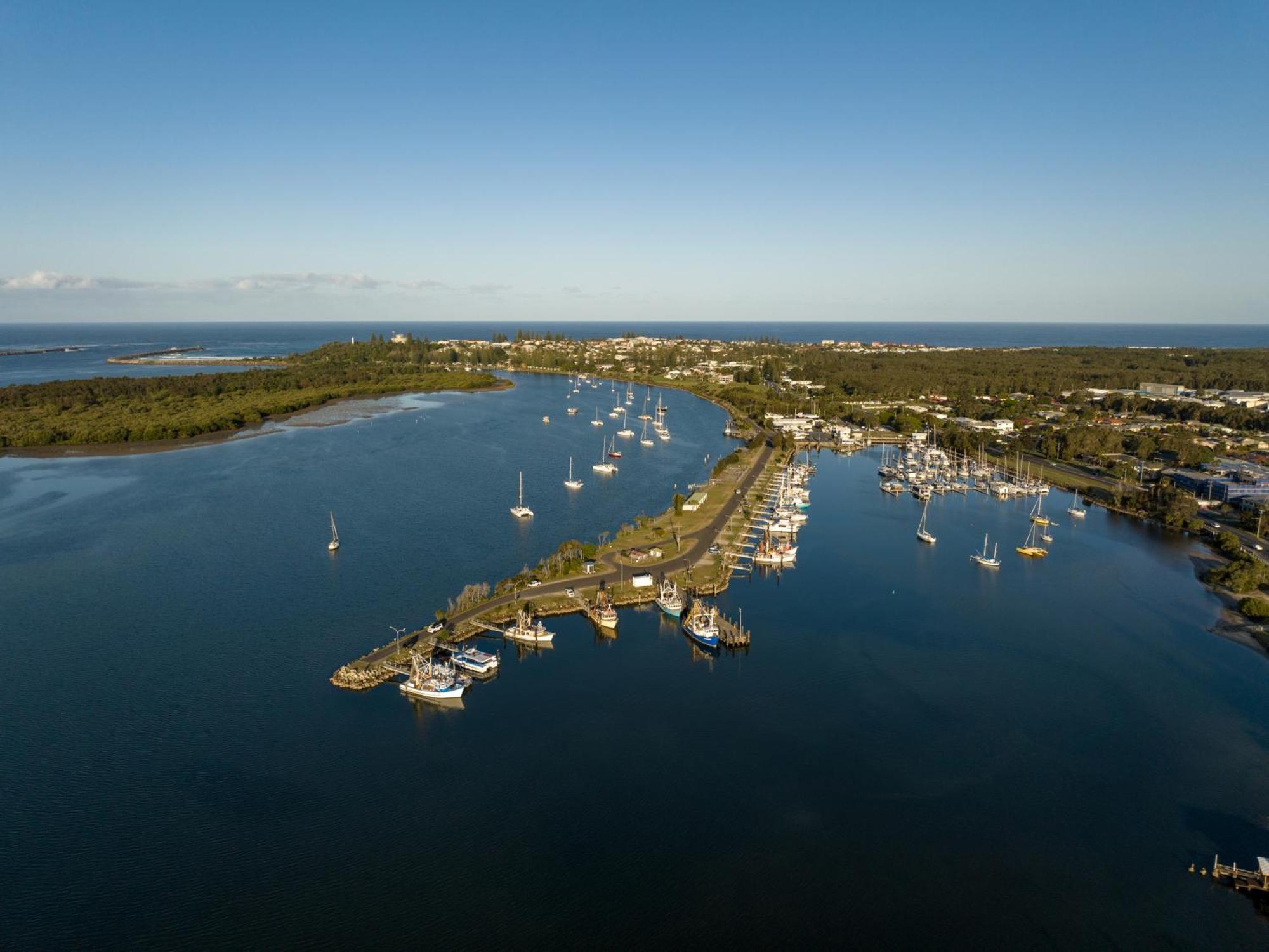 Nrma Blue Dolphin Yamba Holiday Resort Extérieur photo